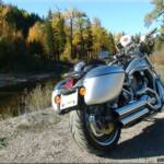 This 2003 Harley-Davidson V-Rod has 100,000 kilometers on it and the last 15,223 of that has been on Avon Cobra motorcycle touring tyres. Visit Avon Motorcycle Tyres North America's website for more information on their full line of high performance tyres at: http://www.avonmoto.com